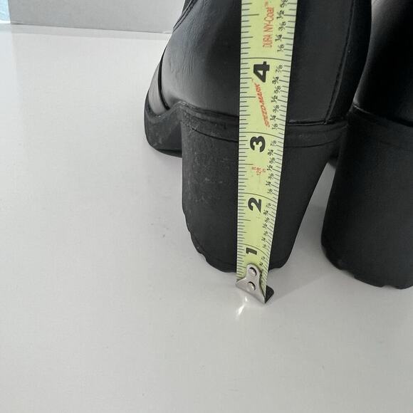 Moda Chics Black Booties Size 8 Chunky Heel Lug Sole Biker Fleece Lined - Picture 9 of 13